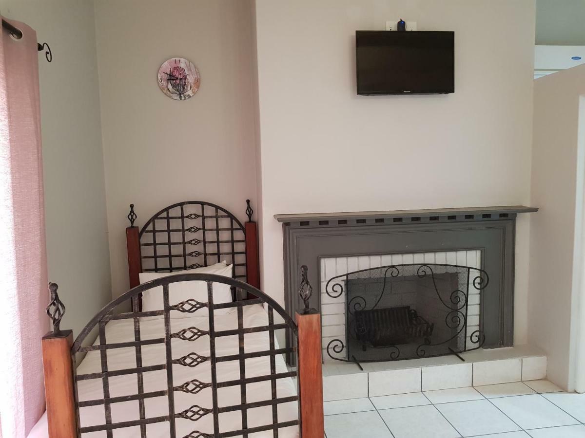 Zonnevanger Guesthouse Noorder-Paarl Zewnętrze zdjęcie